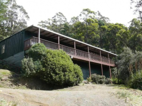 Gumleaves Bush Retreat